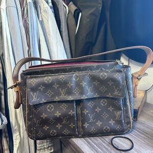 Louis Vuitton Brown Monogram Clutch
